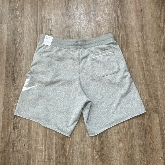 Nike Mens Alumni French Terry Shorts Grey Sz XXL AR2375-064 - Picture 2 of 4